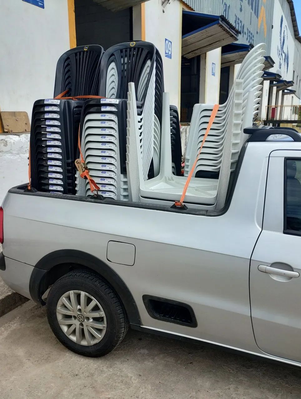 Mesas e cadeiras plástica  - Foto 5