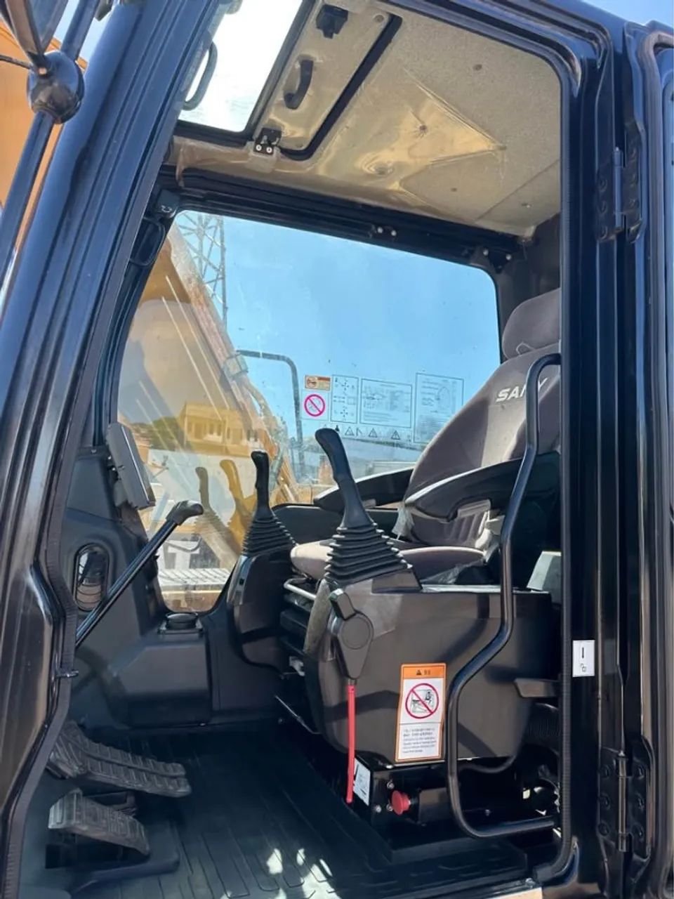 Escavadeira Sany 135 ano 2022 - Foto 5