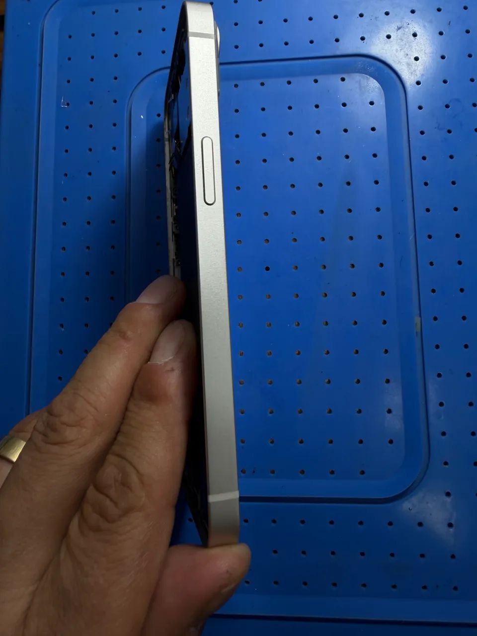 Carcaça iphone 13 com periféricos. - Foto 6