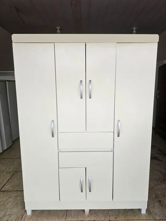 Guarda-Roupa usado 