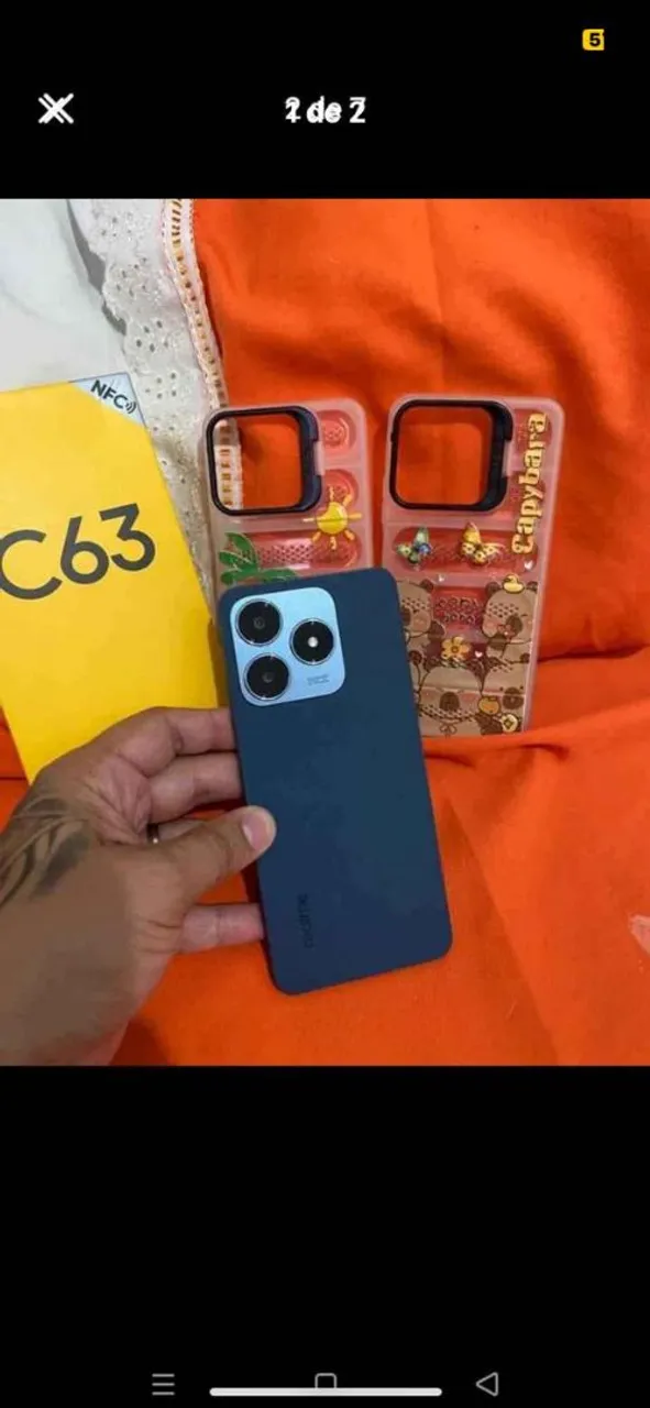Realme C63 na caixa