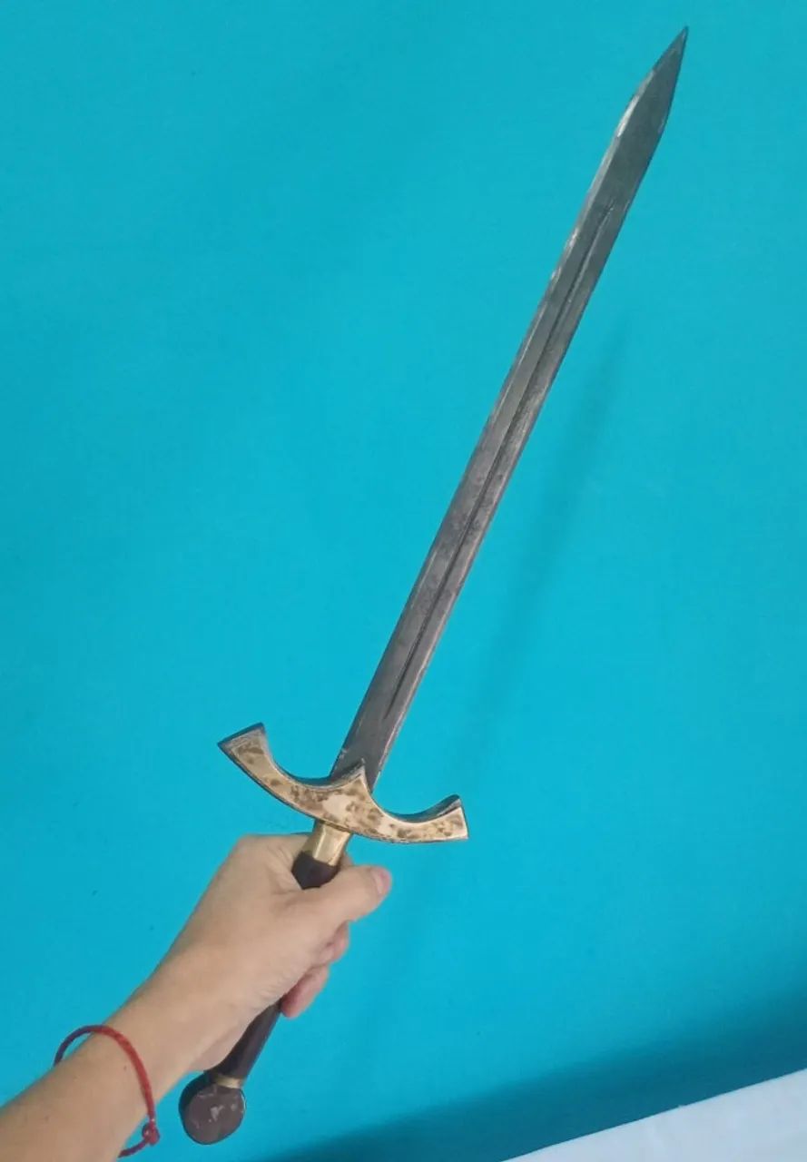 Antiga e rara espada com bainha em couro - Foto 2