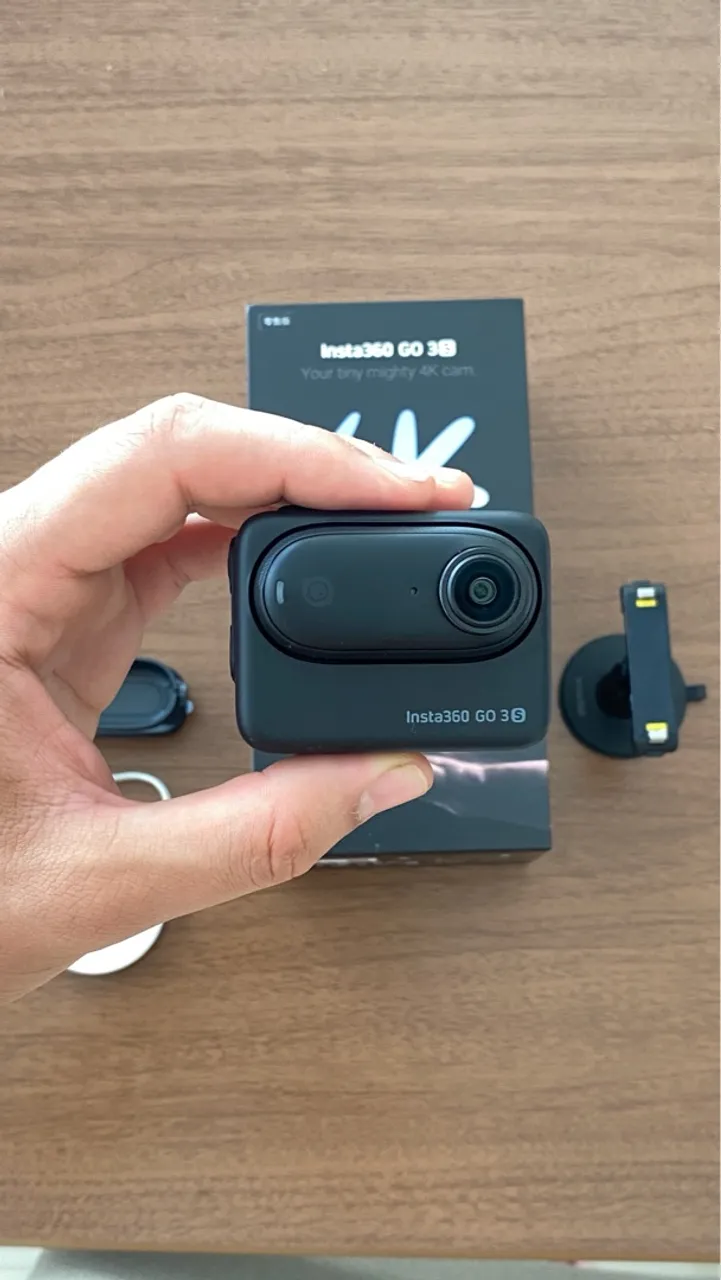 Insta360 GO 3S - Câmera 4K Compacta