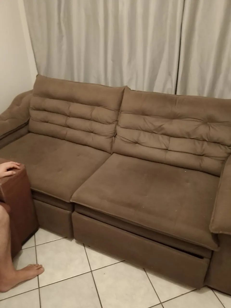 4 sofás retráteis só vendo pessoalmente 