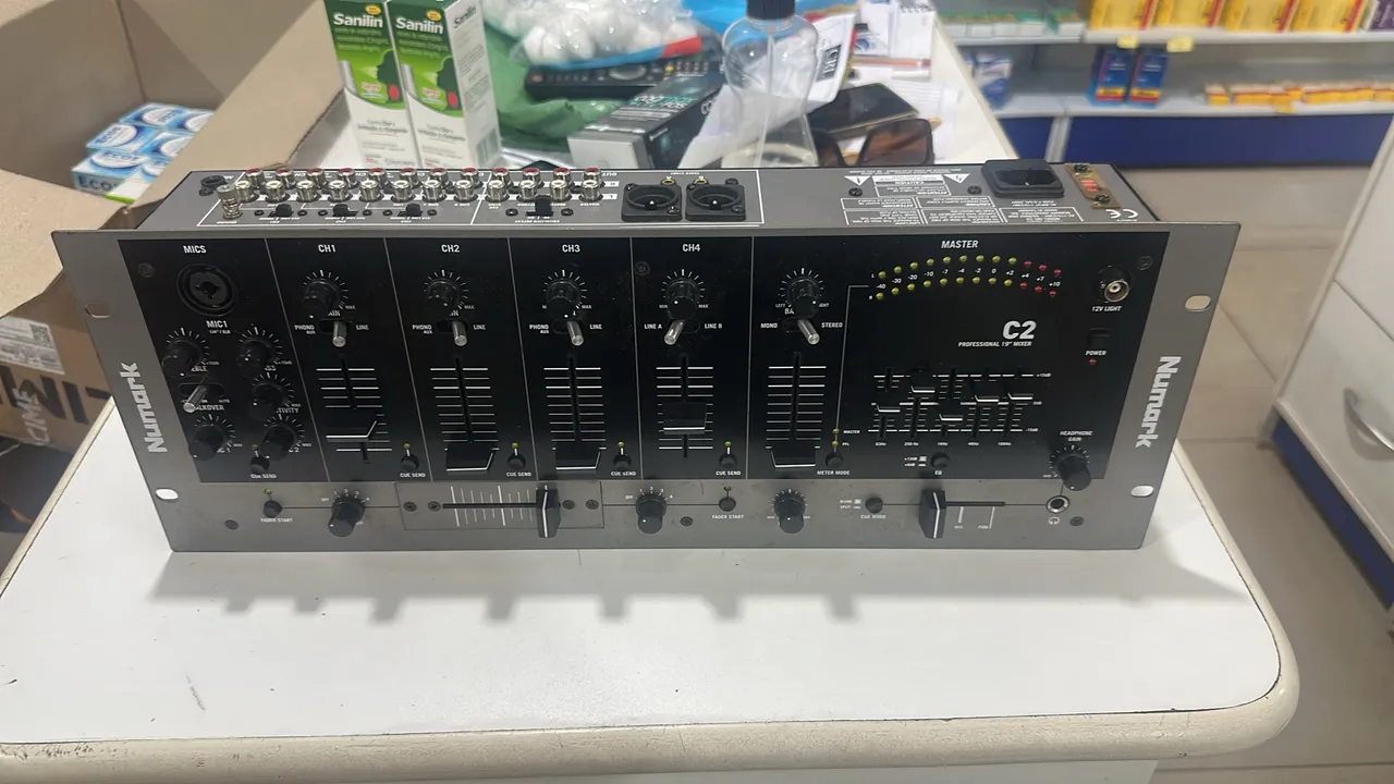 Mixer Numark C2 - Profissional dj