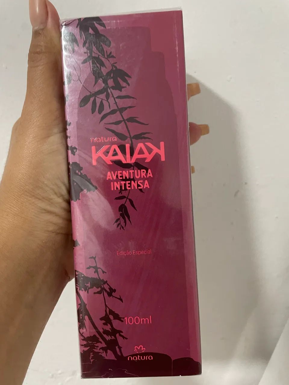 Perfume kaiak  aventura intensa feminina 