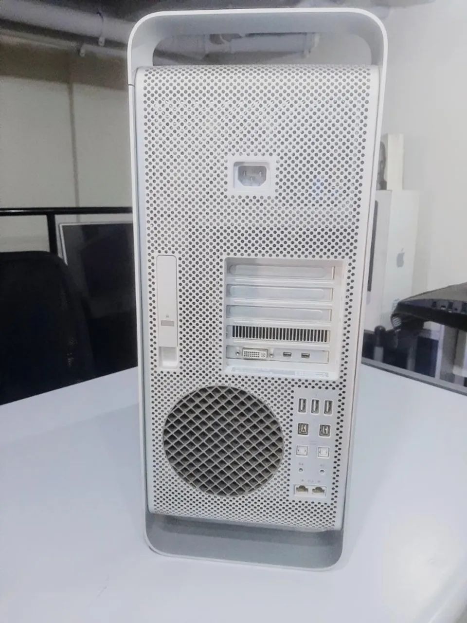 MAC PRO MID 2012 já atualizado para Mac OS Monterey 12 + teclado e mouse magic - Foto 2