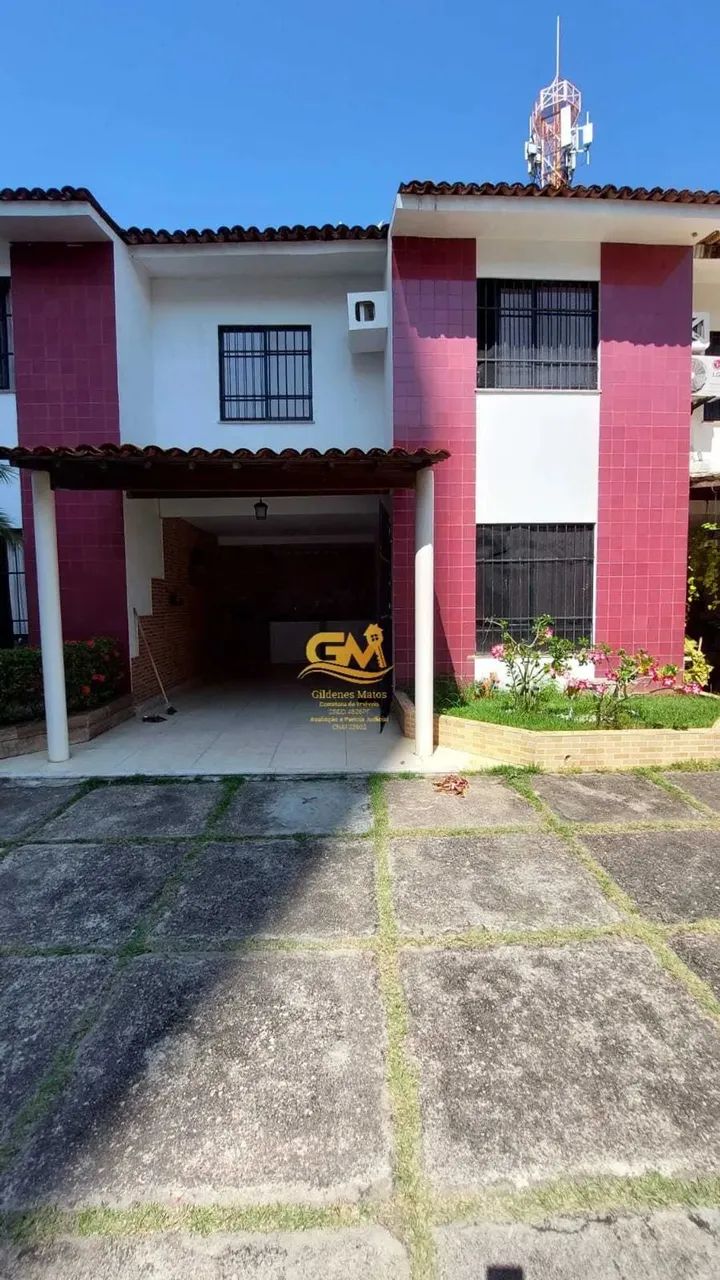 Casa em condomínio Fechado próximo a Praia de Atalaia