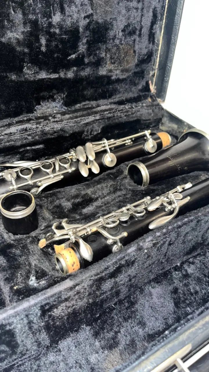 Clarinete Inglesa em madeira - Foto 2