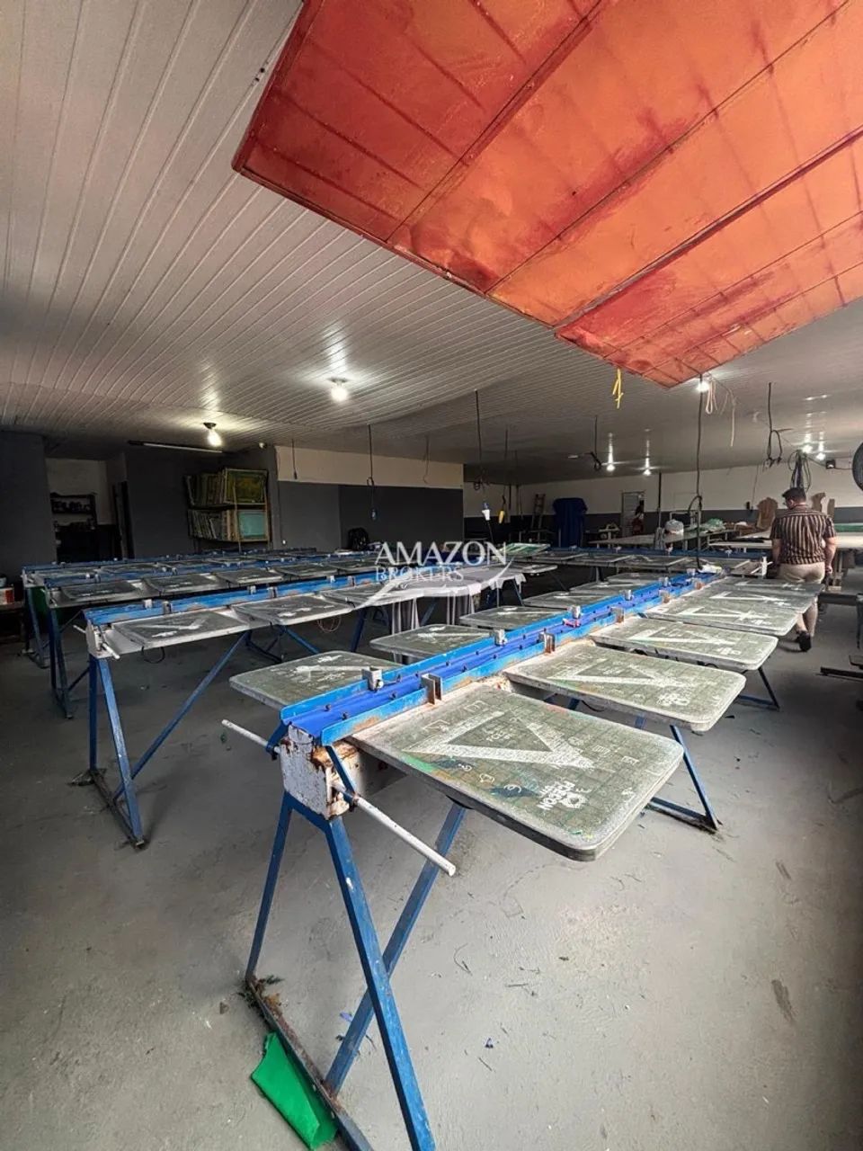 São Jorge - 780m2 - Galpão - Alugo