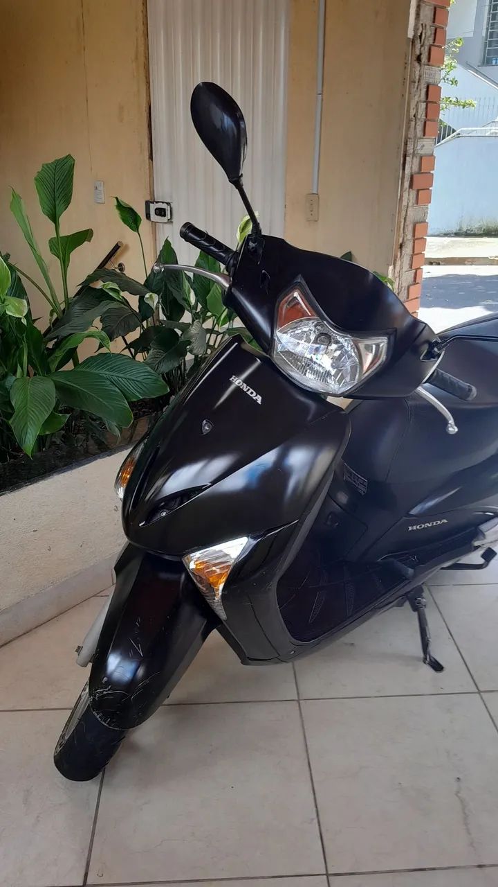 Vende se Honda Lead - Foto 6
