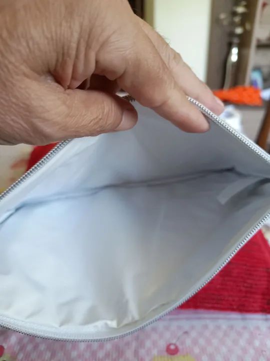 Bolsa de mão nécessaire feminina prata - Foto 3