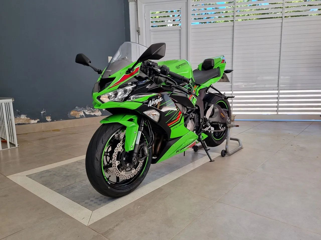 らい375 Kawasaki Zx-6r 636cc 2023 - 1457136341 | OLX