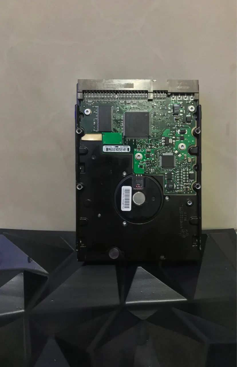 HD Retrô Seagate Barracuda(2002) intact and preserved!(Accept card and offers)64175472384770121