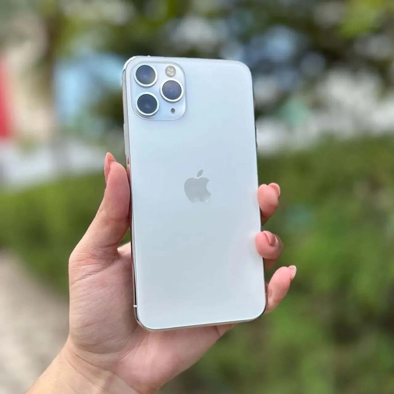 Vendo iPhone semi novo