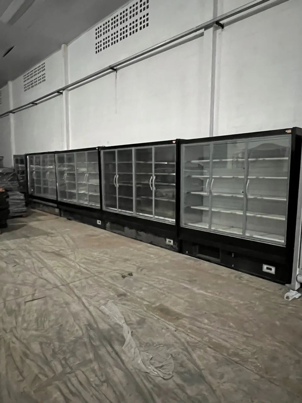 Equipamento para comércio. ( supermercado, hortifruti, mercearia, padaria e outros) 