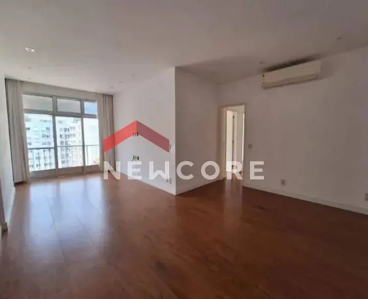 Apartamento em Rua Constante Ramos - Copacabana - Rio de Janeiro/RJ