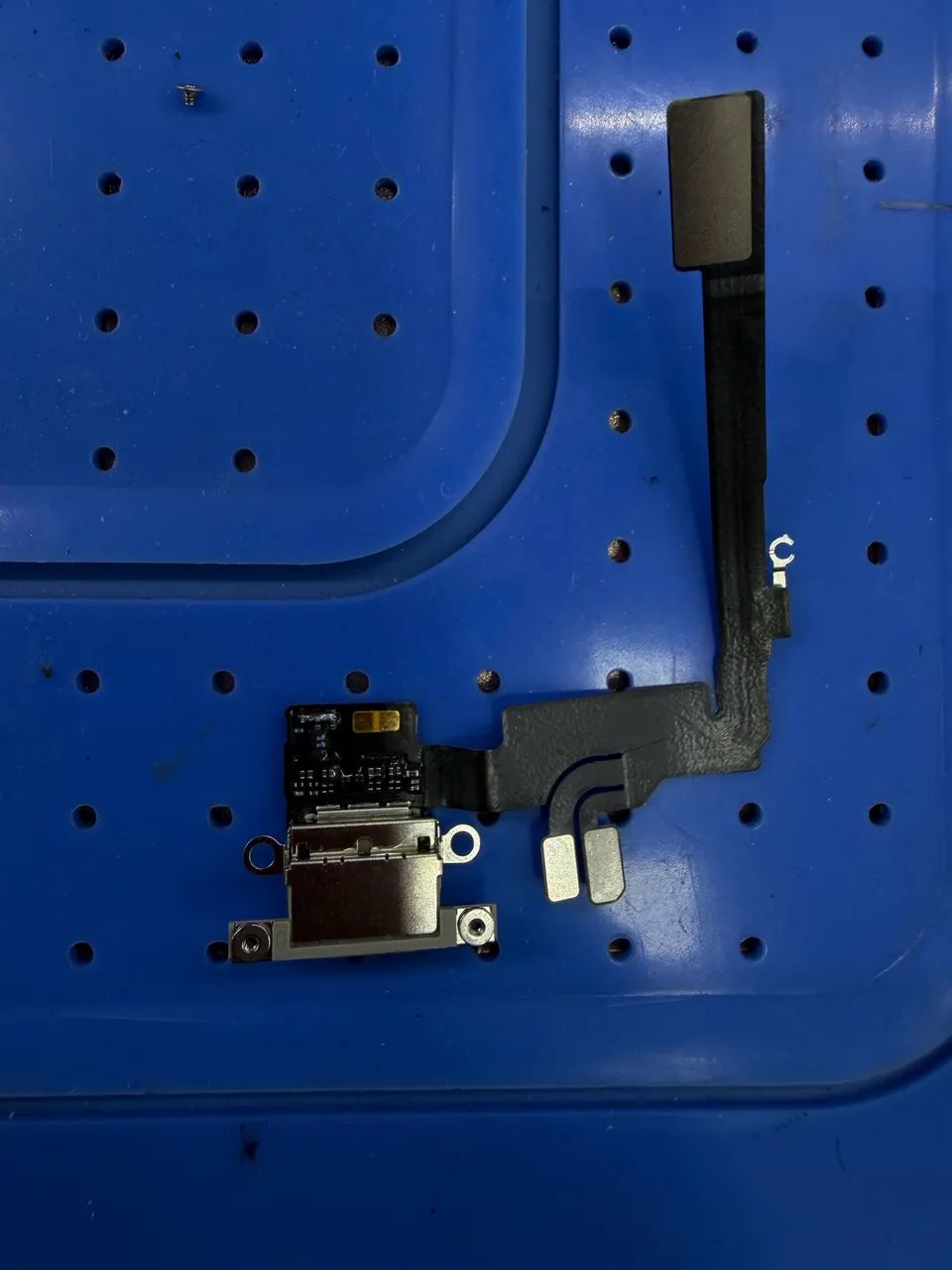 Base de carga iPhone 16 pró ORIGINAL! - Foto 2