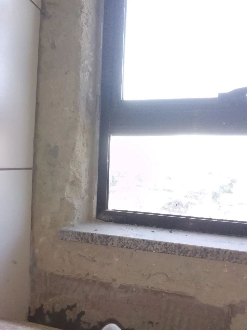 Pedreiro e ladrilheiro 