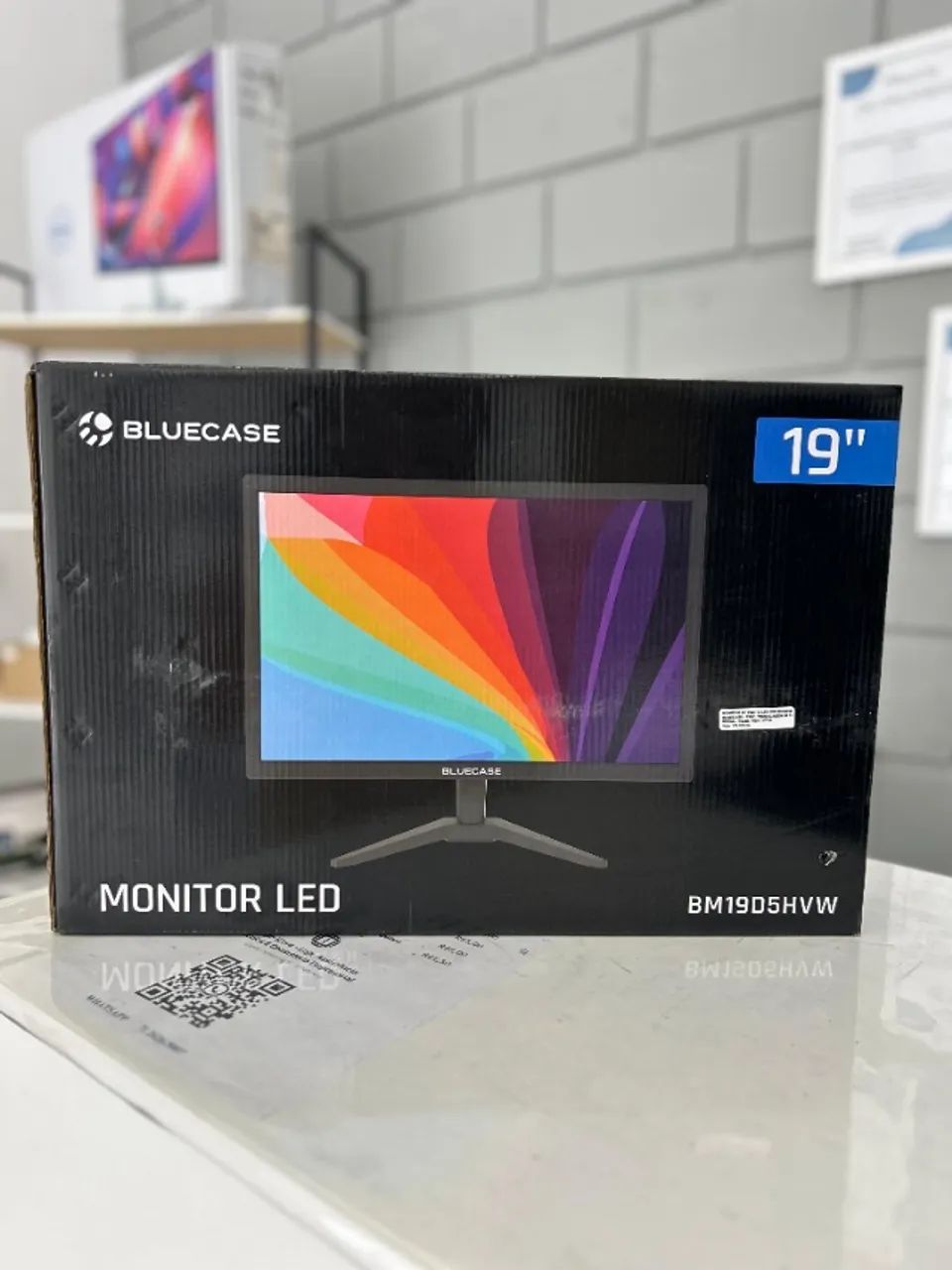 Monitor Led Bluecase 19 polegadas 