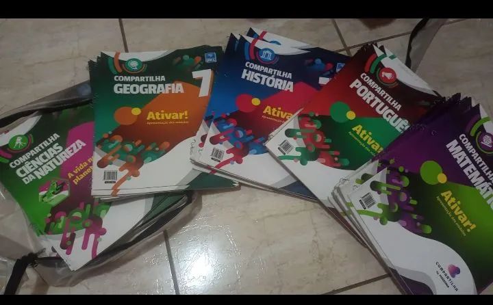 Livros Didáticos Compartilha - 7º Ano - Completou 