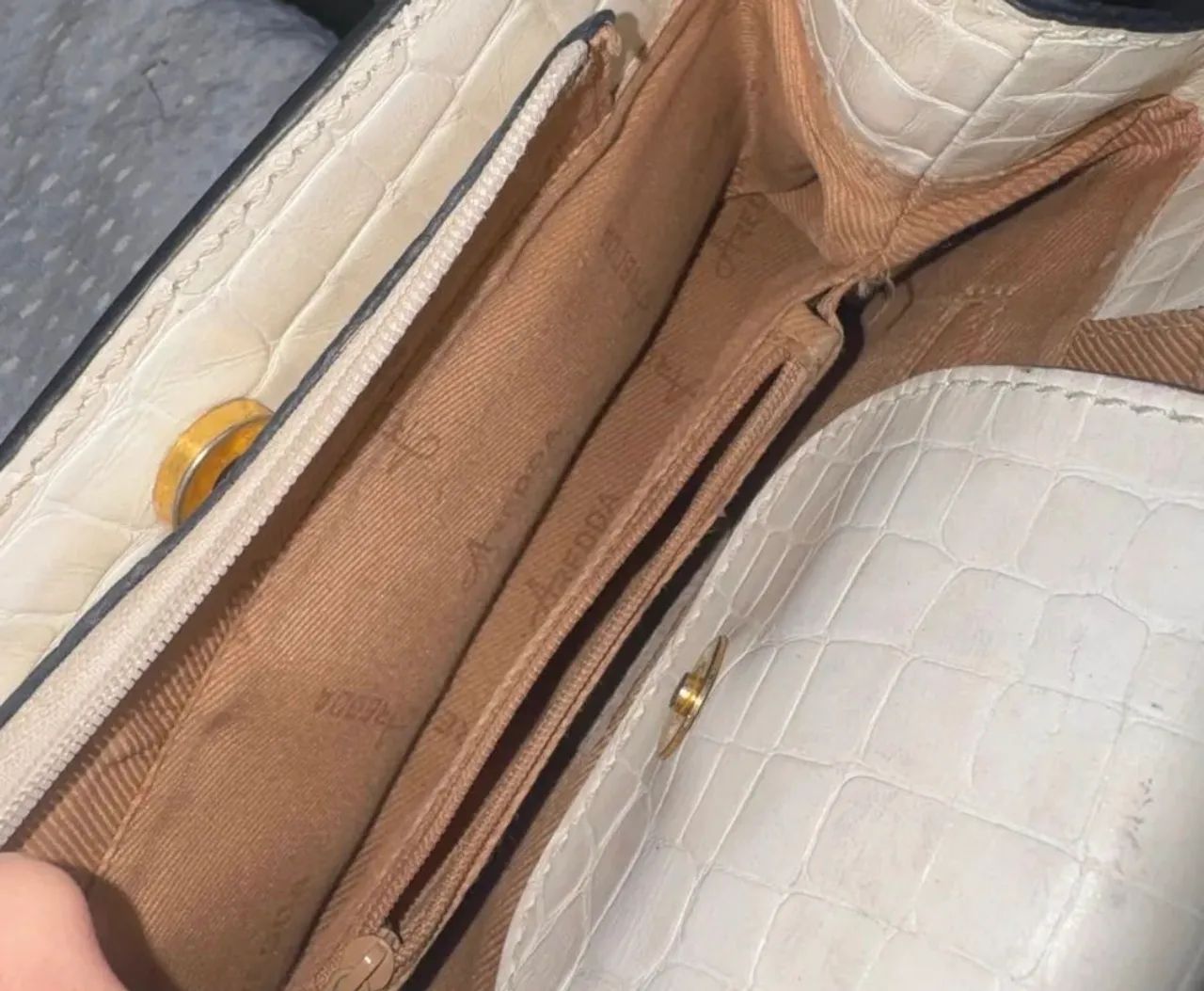 Bolsa Aredda branca couro!! - Foto 2