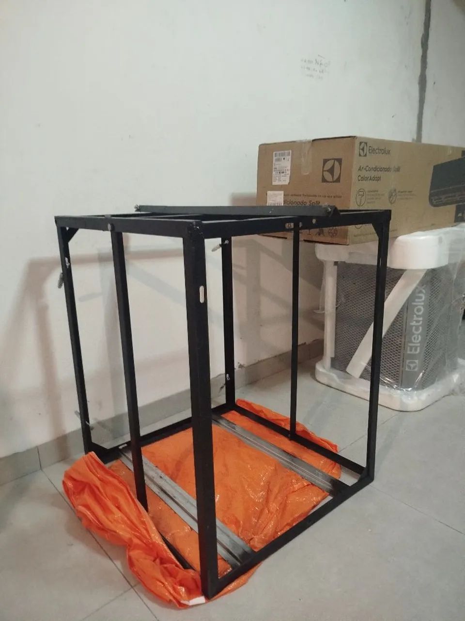 AR CONDICIONADO ELETROLUX 18.000BTUs Split Color Adapt  - Foto 3
