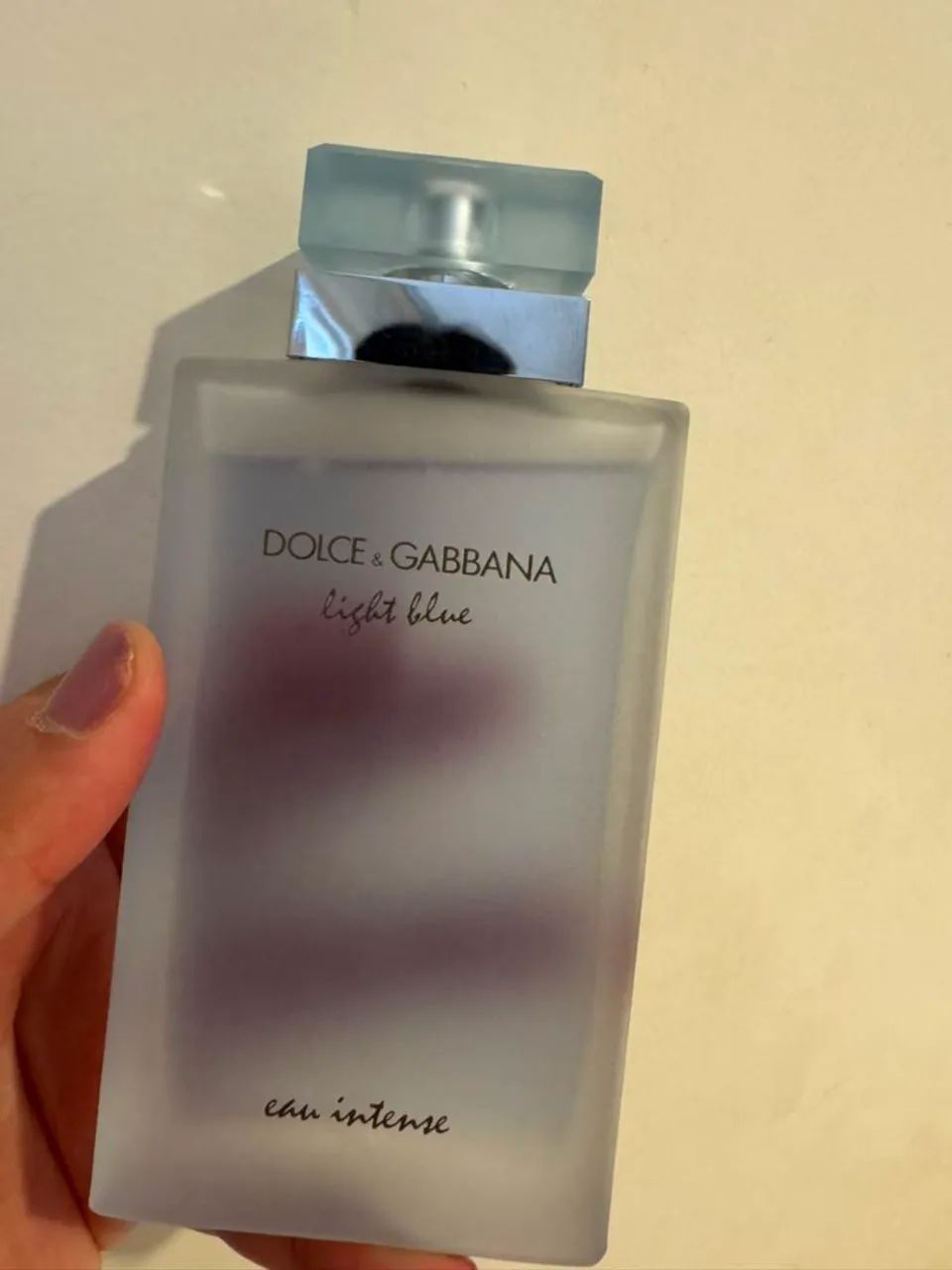 Perfume light blue EUA  intense 100 ml novo  - Foto 4