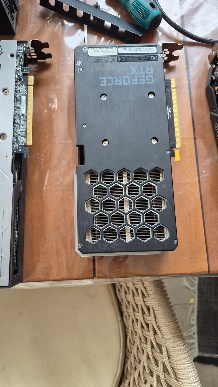 Placa de vídeo (RiG desmontada) - Foto 3