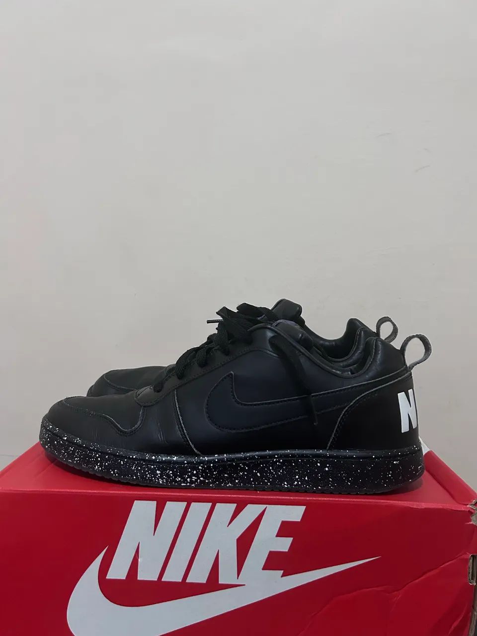 Tênis Nike Air Force 1 Preto - Foto 4