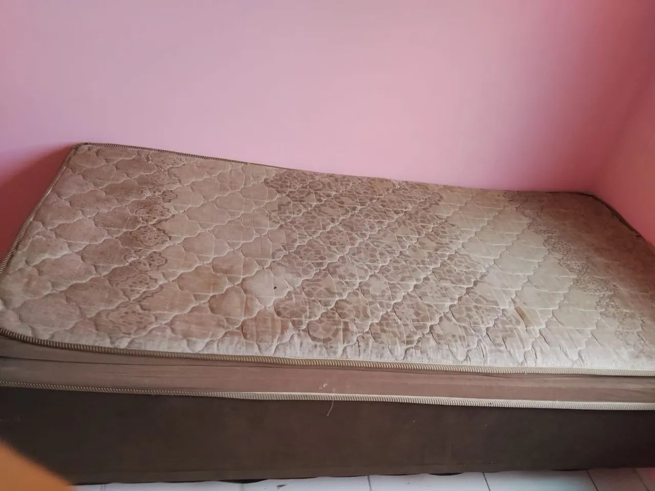 Cama