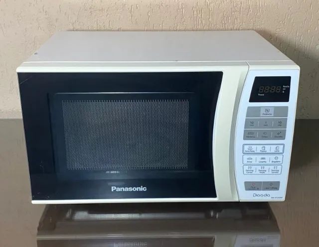 Microondas PANASONIC 21Litros - 127v