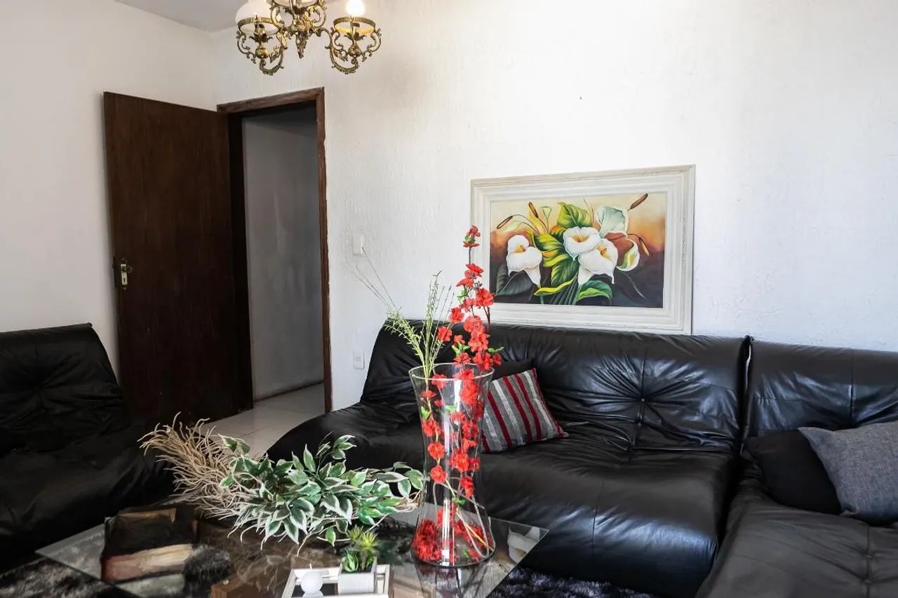 Casa à Venda - Ouro Preto, 4 Quartos, 298 m2