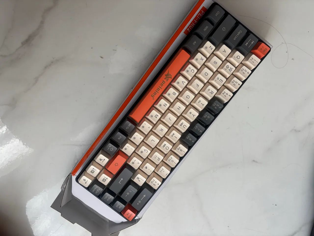 Teclado gamer PEI-FR02