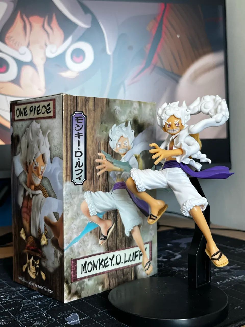 Action Figure Nika Luffy 18cm - Novo na caixa 