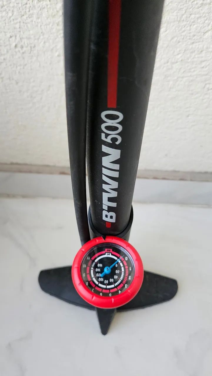 Bomba de Ar - DECATHLON 