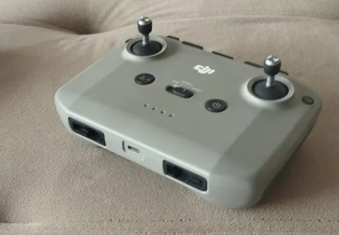 Drone DJI Mini 3 Usado - Foto 2