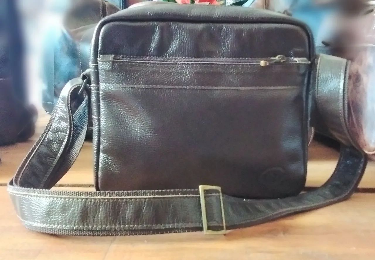 Bolsa Tiracolo de couro Legítimo - Vintage Clássica