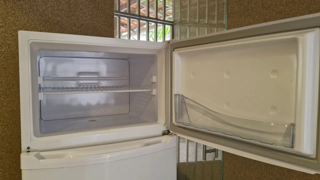GELADEIRA DUPLEX CONSUL 336 LITROS - com NOTA FISCAL - Foto 6