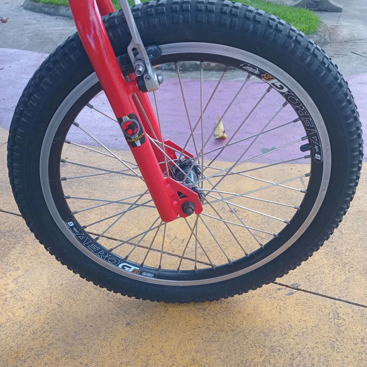 Bicicleta aro 20 raios de inox  - Foto 3