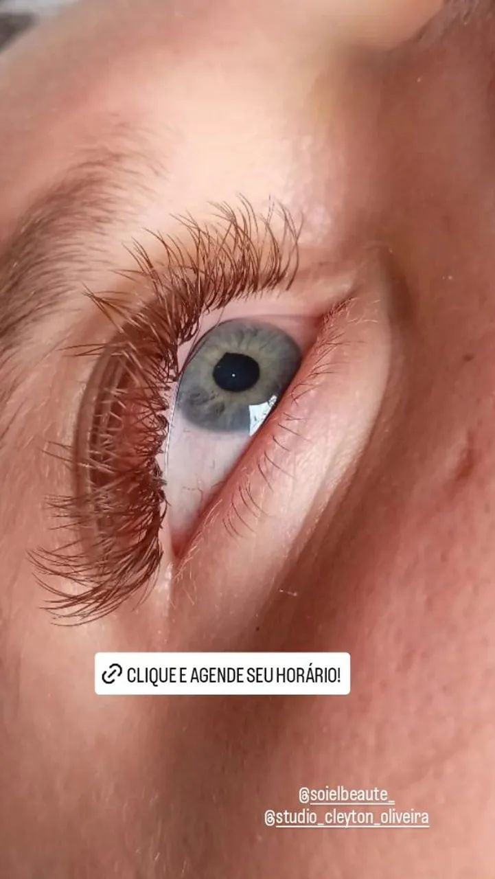 Extensão de cílios 