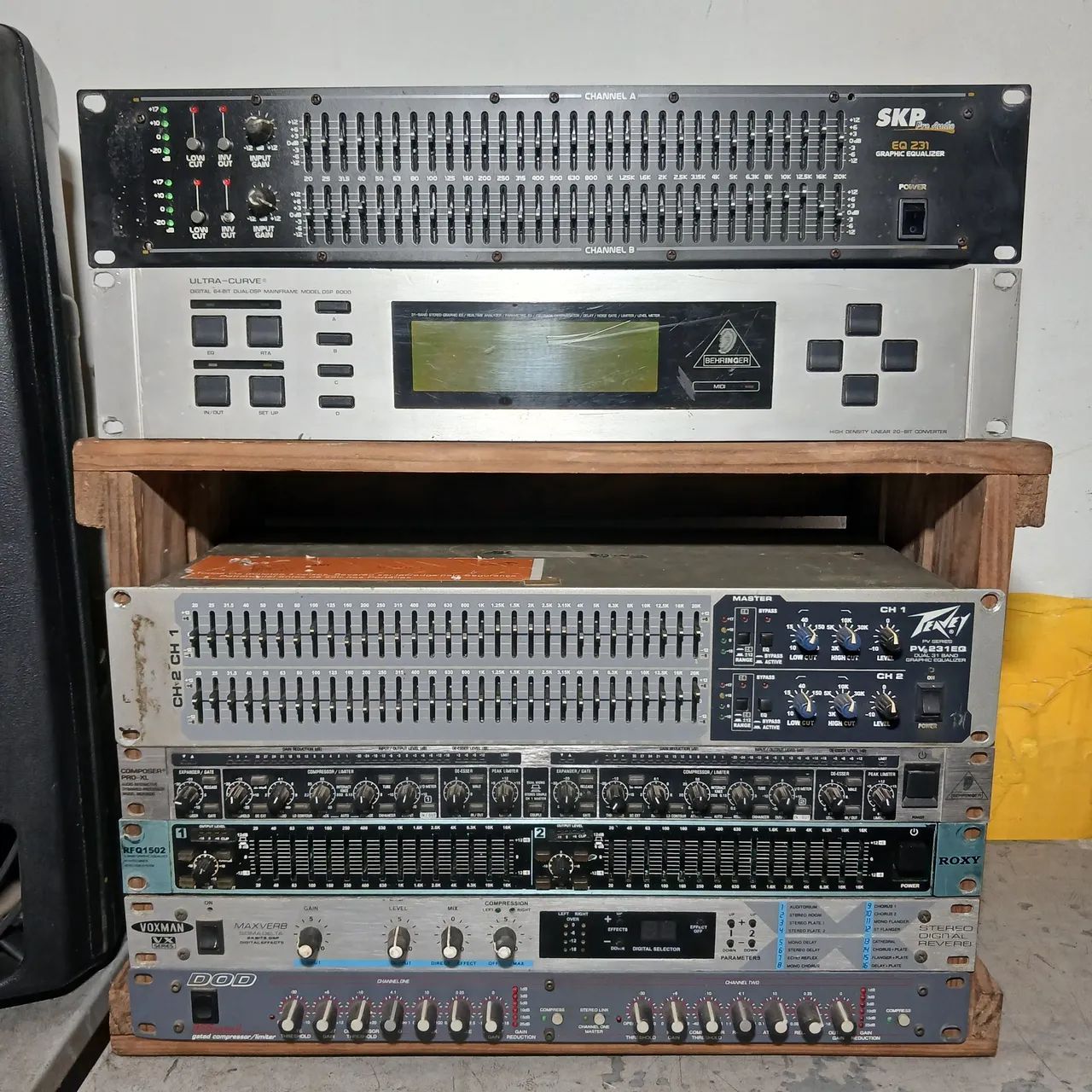 Ultra-Curve DSP8000 behringer 