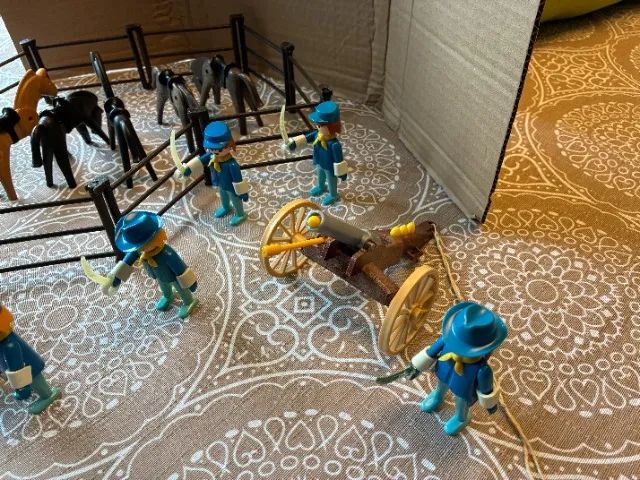 Playmobil - 7ª cavalaria exército EUA - Foto 4