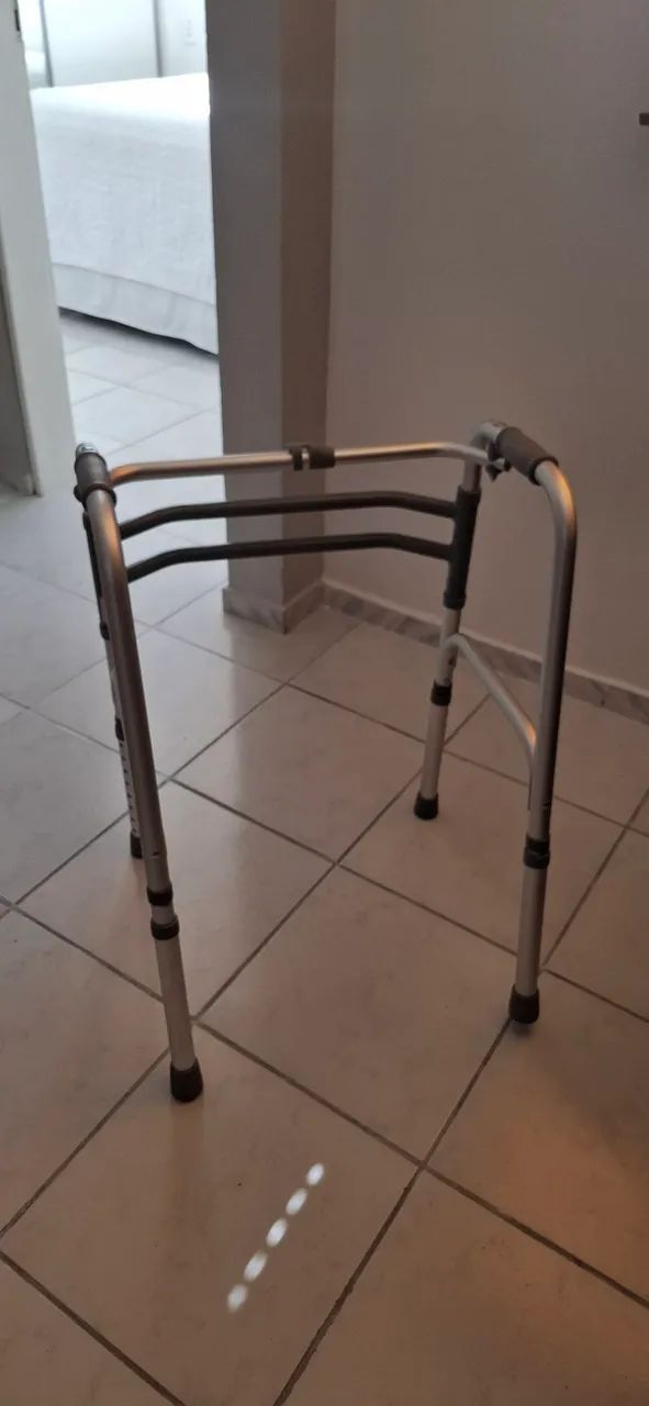 Vendo Andador - Foto 3