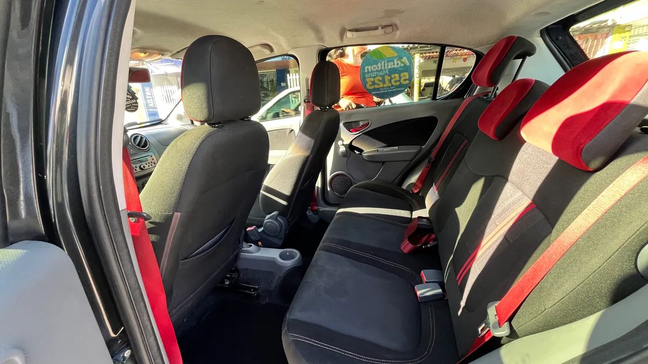 Fiat Palio Sporting Dualogic 1.6 Flex 16V 5P 2013 - Foto 5