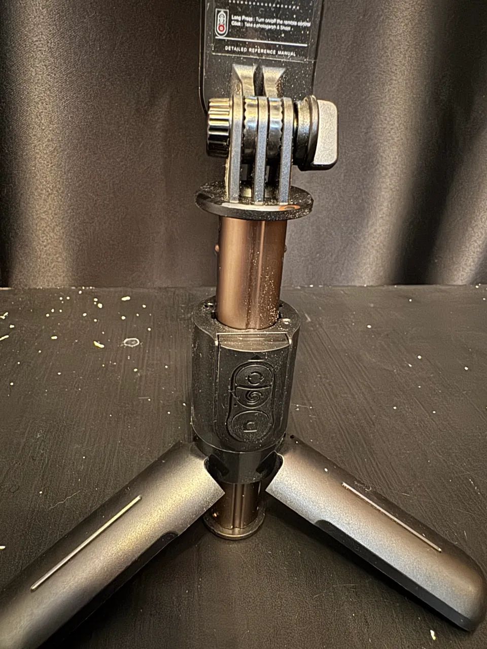 Gimbal Estabilizador De Celular Tripé Com Led - Foto 3