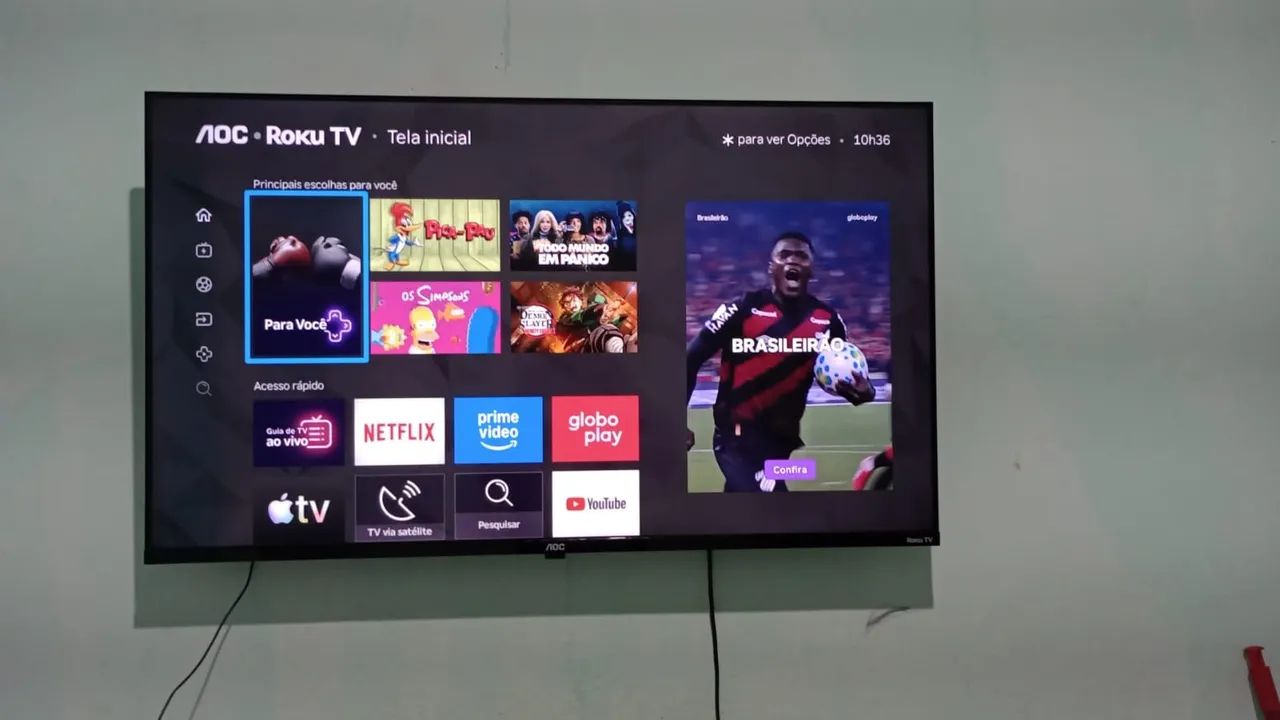 Smart TV AOC Roku 43" Full HD - perfeito estado.