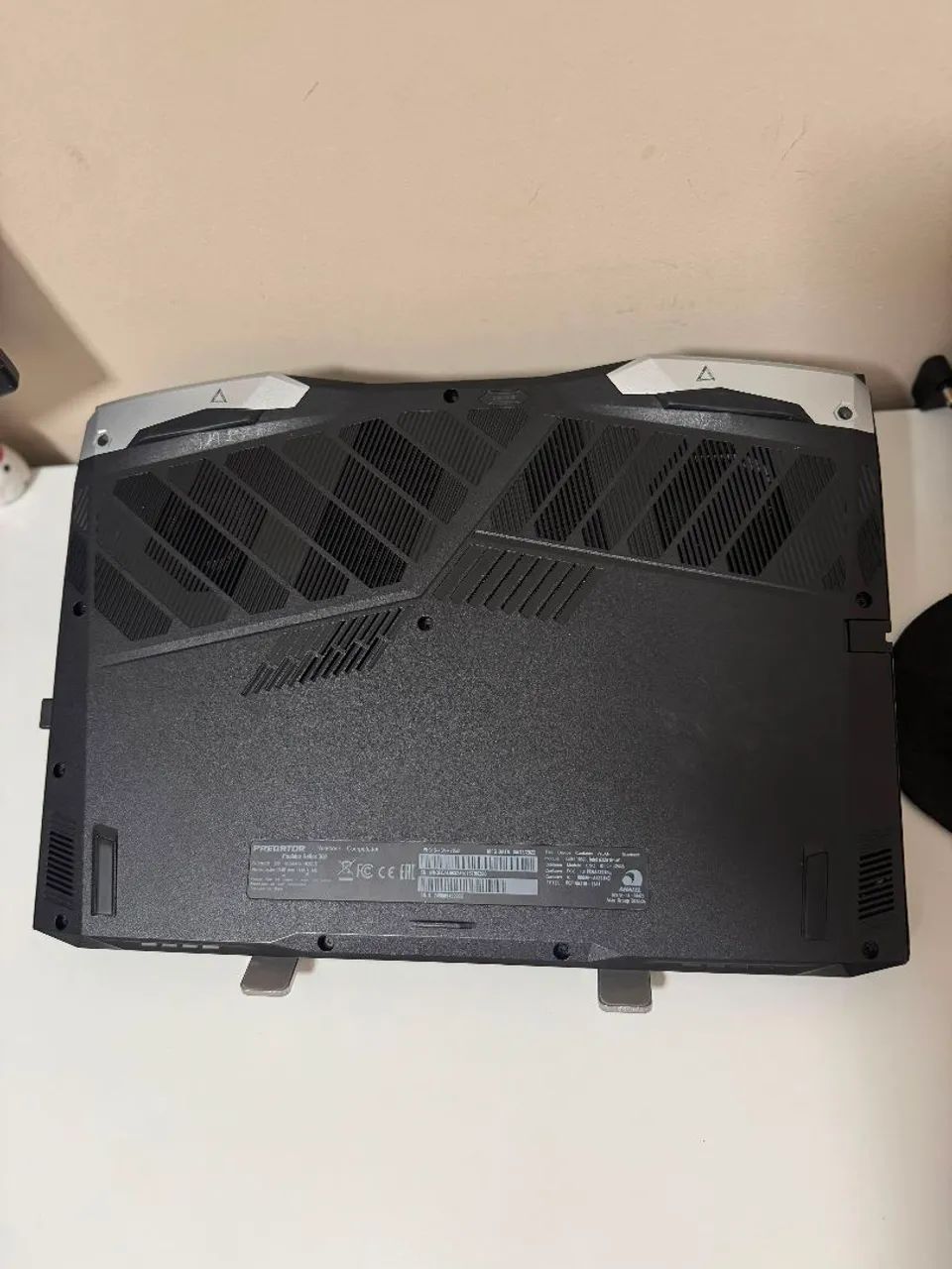 PREDATOR HELIOS 300 (N20C3) - Foto 2