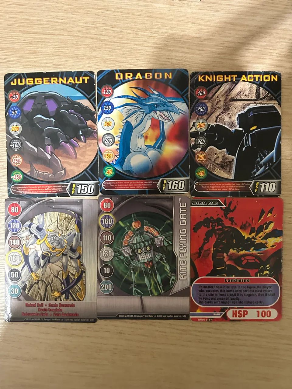 Lote bakugan  - Foto 3