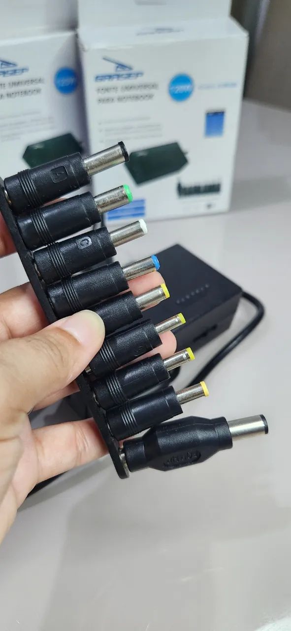 Fonte Carregador Notebook com 9 plugs diferentes - Foto 2